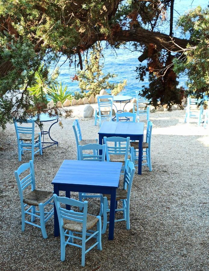 Daidalos Hotel Armenistis  Exterior photo